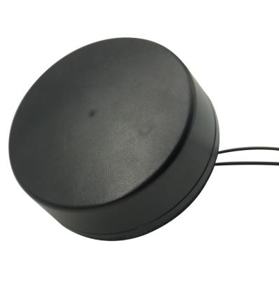 W4165: Outdoor Multi Band Antenna 824-960/1710-2170 MHz 3G/GPRS/GSM + GNSS IP67 with Direct Mount and SMA Male connector